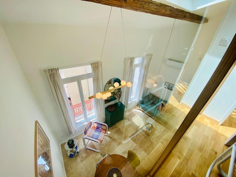 "Le Refuge" Duplex Quartier Haut, Climatise 塞特港 外观 照片