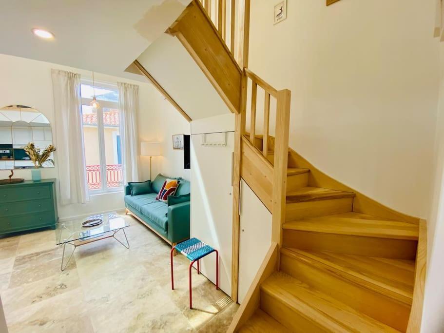 "Le Refuge" Duplex Quartier Haut, Climatise 塞特港 外观 照片